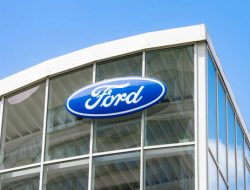 Ford to close production operations in India: Ford has decided to stop producing cars in India.