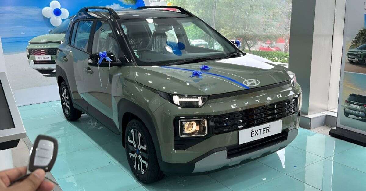 Best Cars in 2025: Why spend ₹12 lakh when you can drive a ₹6 lakh car with SUV features and 35 km/l mileage?